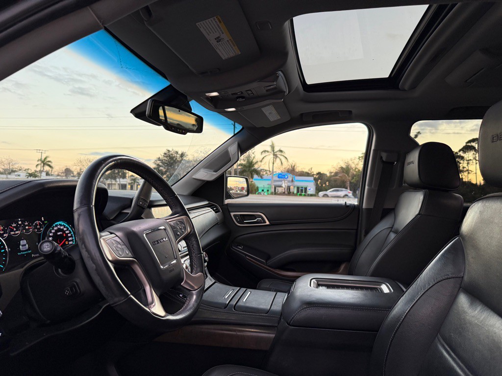 2018 GMC Yukon Image 11