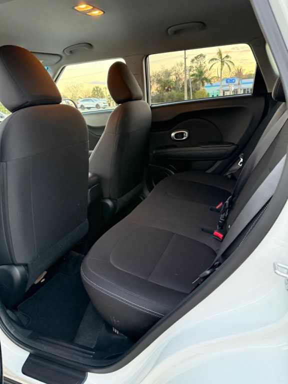 2015 Kia Soul Image 10