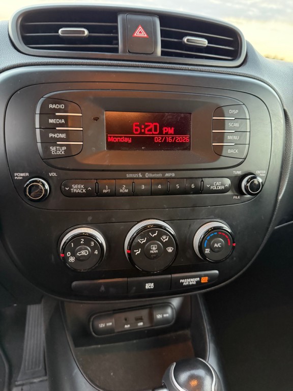 2015 Kia Soul Image 12