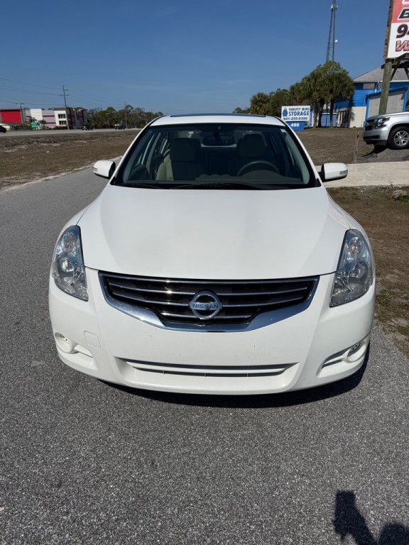 2012 Nissan Altima Image 8