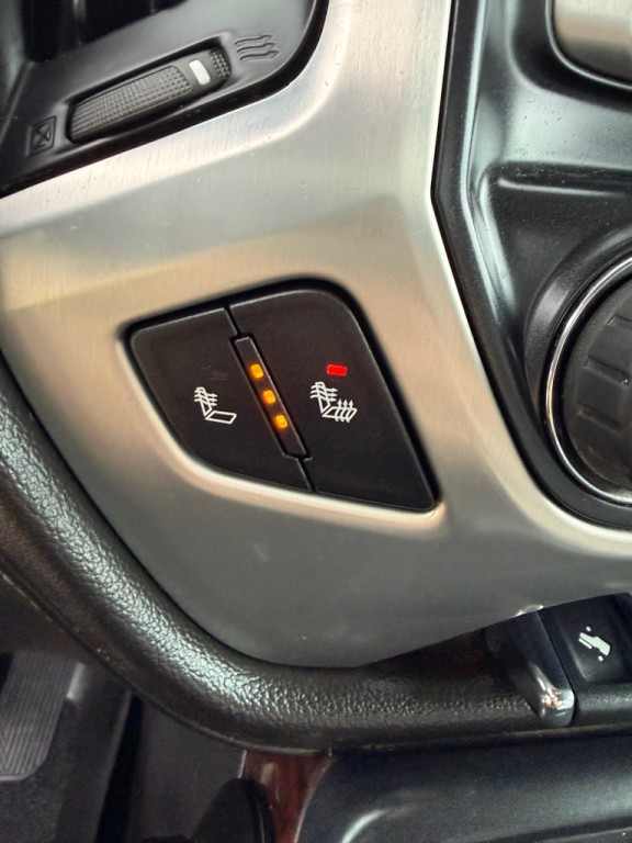 2015 GMC Sierra Image 17