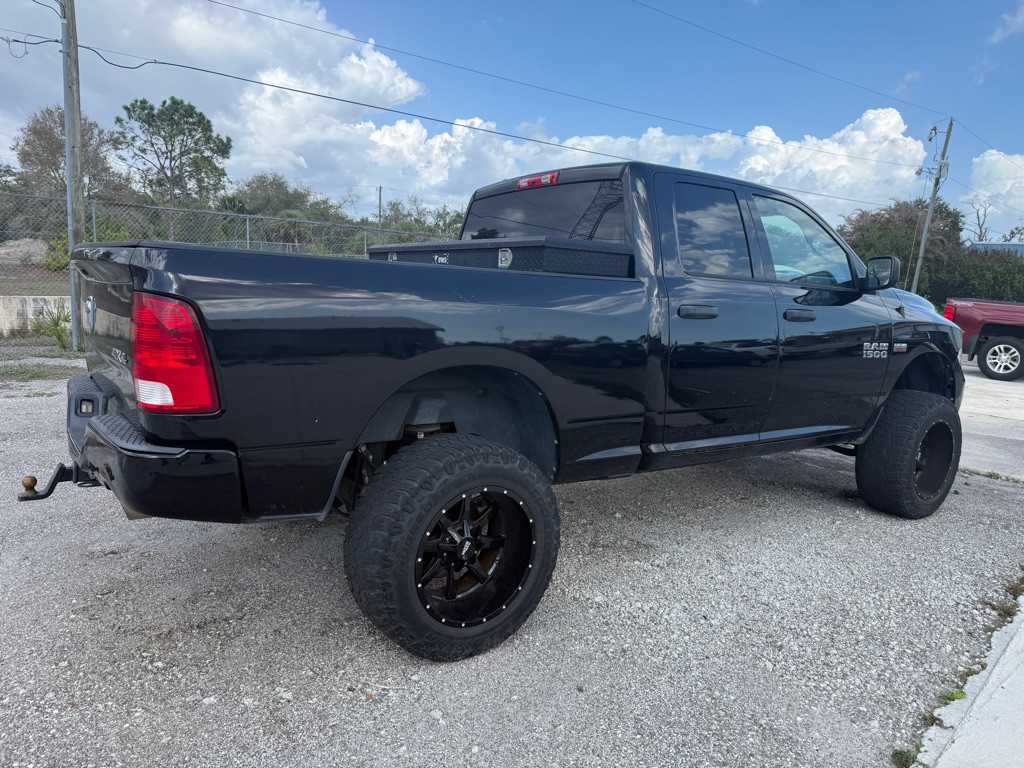 2015 RAM 1500 Image 3