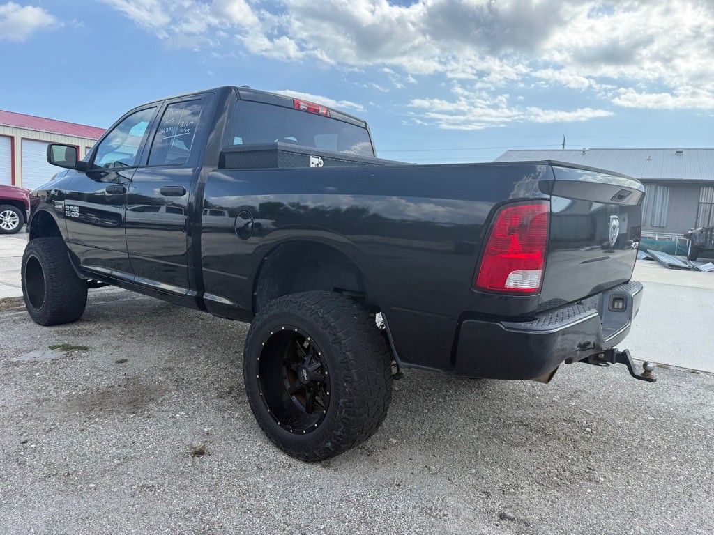 2015 RAM 1500 Image 5