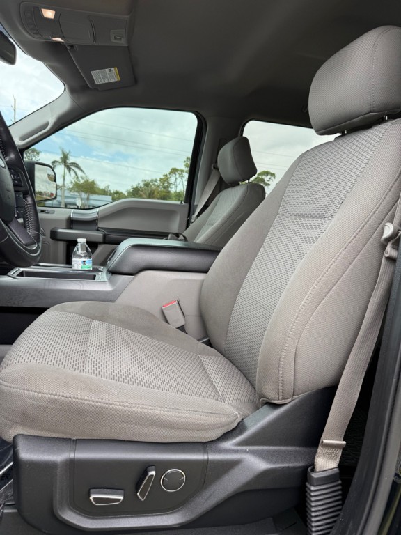 2017 Ford F-150 Image 9