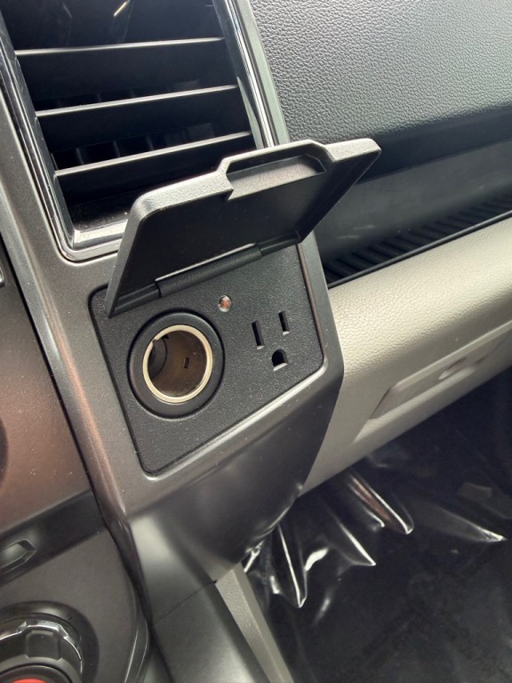 2017 Ford F-150 Image 20