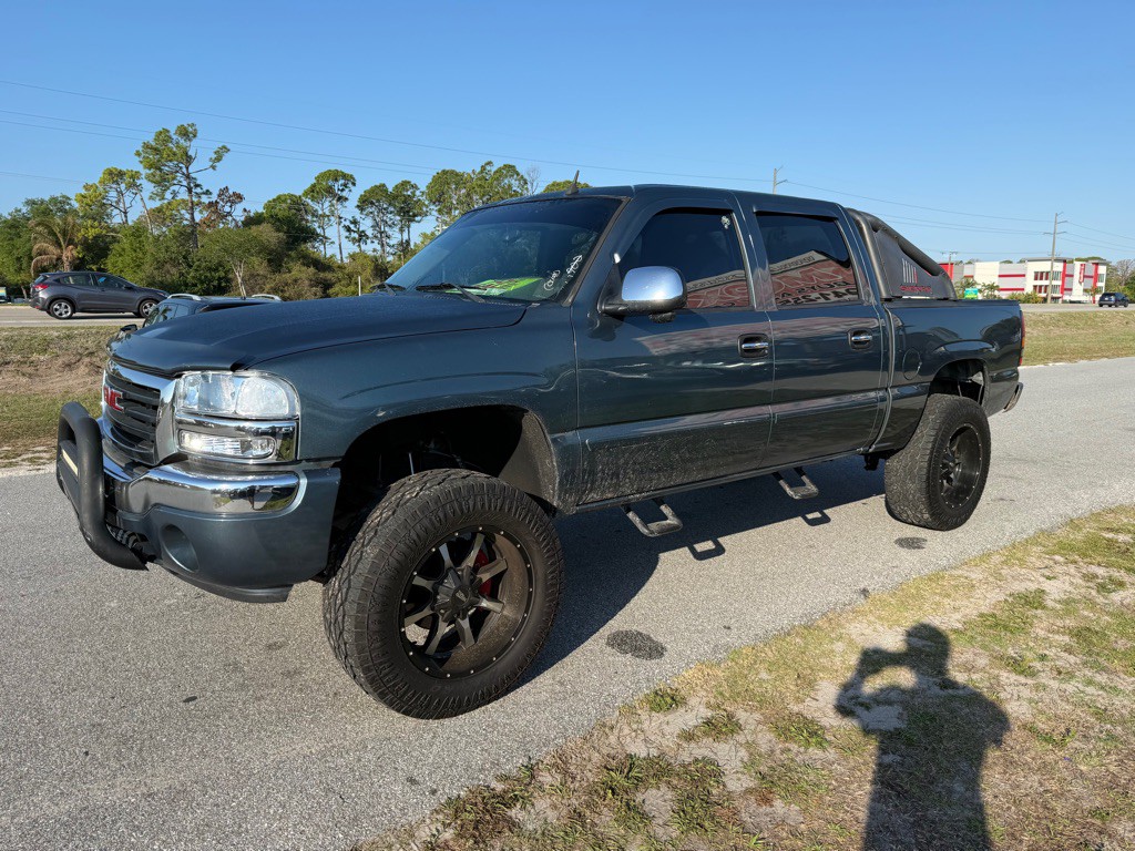 2007 GMC Sierra Image 9