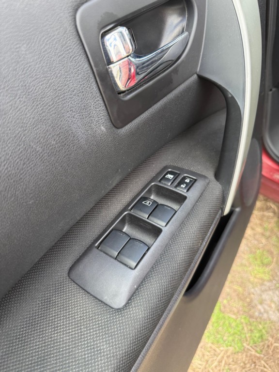 2013 Nissan Rogue Image 8