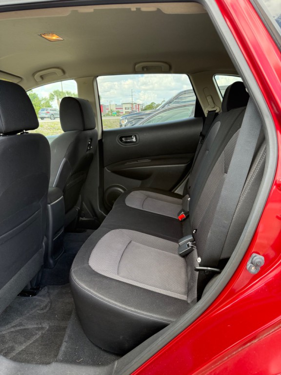 2013 Nissan Rogue Image 9