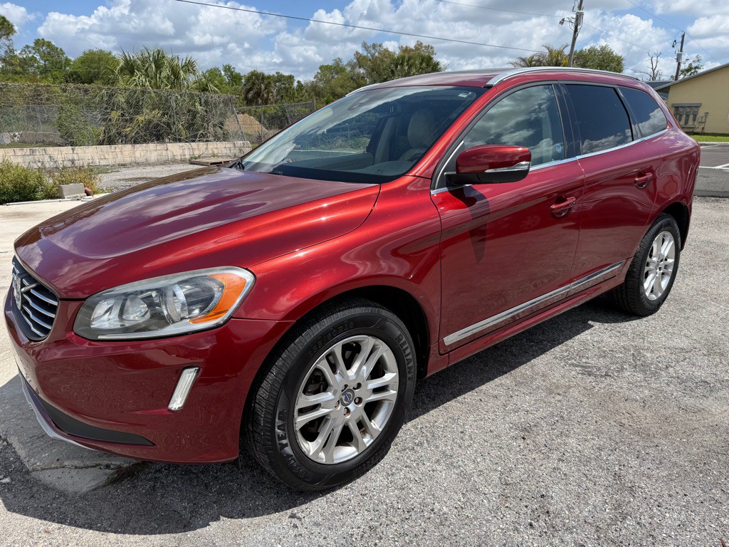 2014 Volvo XC60 Image 1