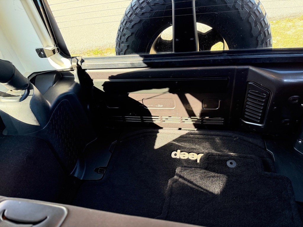 2017 Jeep Wrangler Unlimited Image 12