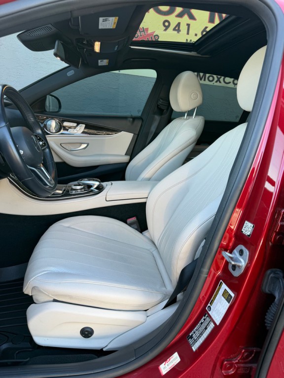 2019 Mercedes-Benz E-Class Image 9