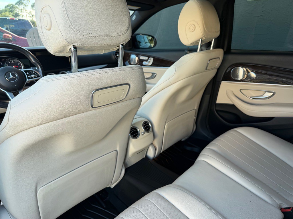 2019 Mercedes-Benz E-Class Image 14