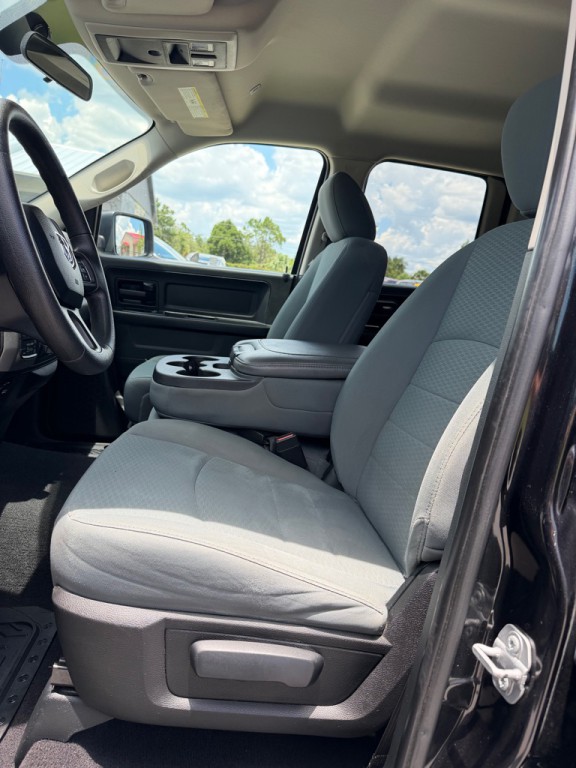 2017 RAM 1500 Image 11