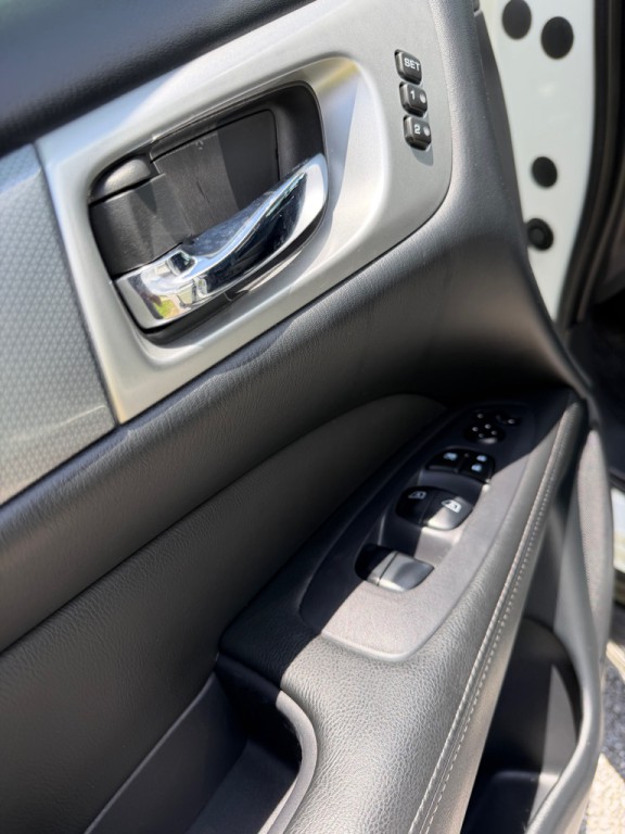 2018 Nissan Pathfinder Image 10