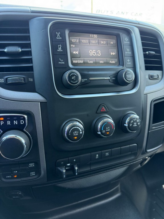 2015 RAM 1500 Image 17