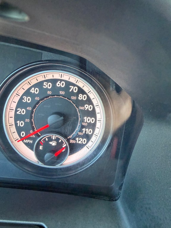 2015 RAM 1500 Image 22