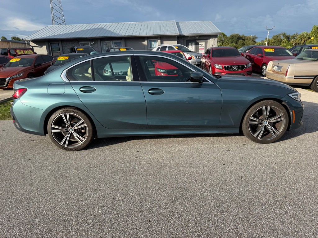 2021 BMW 3 Series Image 7
