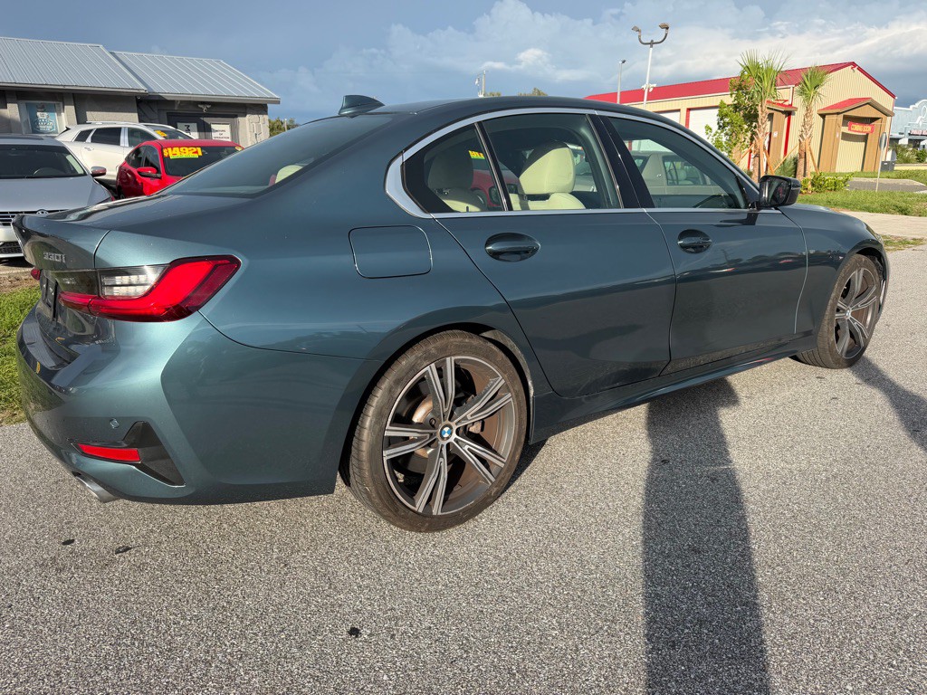 2021 BMW 3 Series Image 8