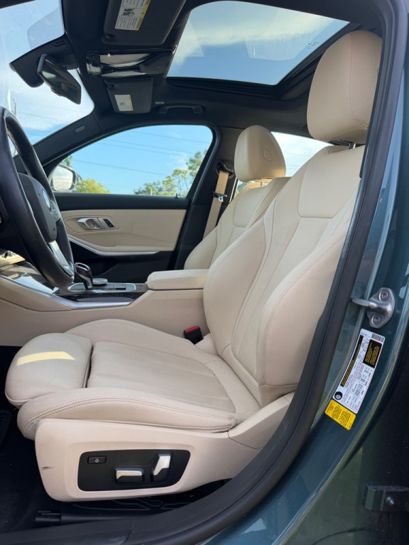 2021 BMW 3 Series Image 10