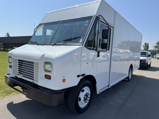 Image for 2020 Ford F59 18' STEP CAMPER FOOD ID: 6098569