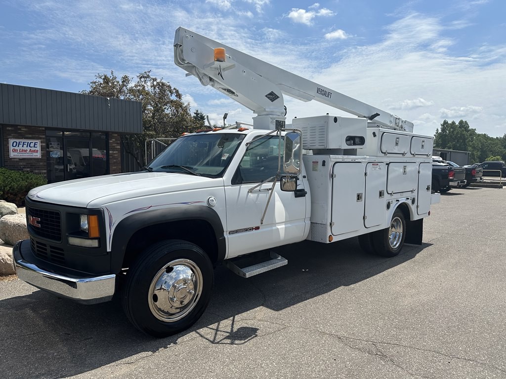 2001 GMC Sierra Image 18