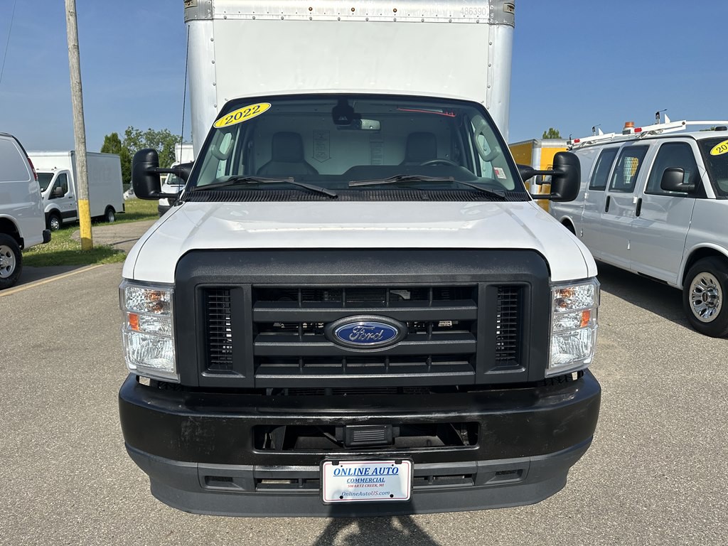 2022 Ford Econoline Image 9