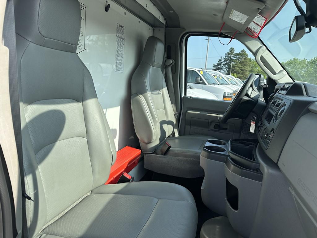 2022 Ford Econoline Image 11