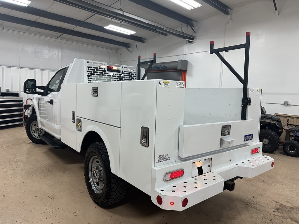 2021 Ford F-250 Image 10