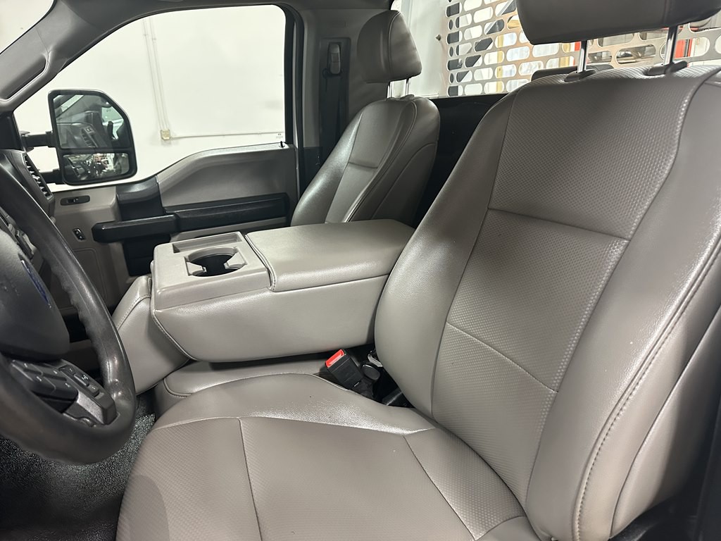 2021 Ford F-250 Image 13
