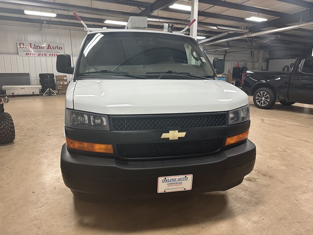 2019 Chevrolet Silverado 2500 Image 2