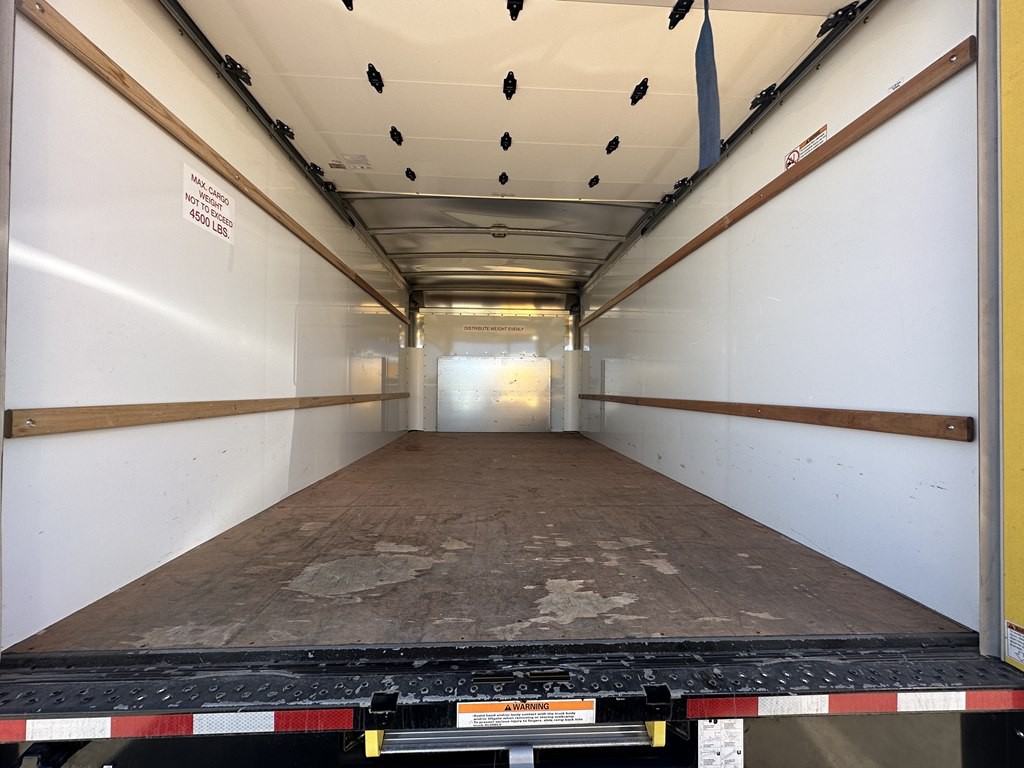 2024 Ford 16 Box Truck Image 2