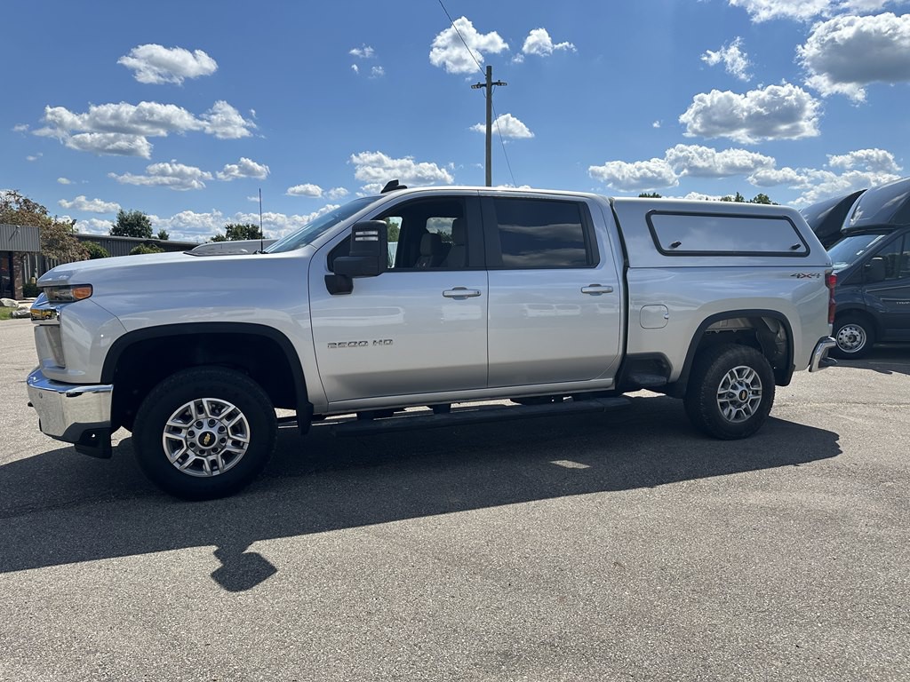 2020 Chevrolet Silverado 1500 Image 1