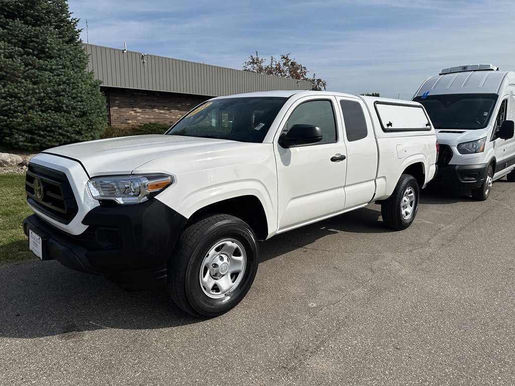 2021 Toyota Tacoma Image 2