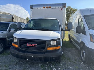 Image for 2009 GMC Savana CUTAWAY G3500 10' BOX W/ LIFT ID: 6817817