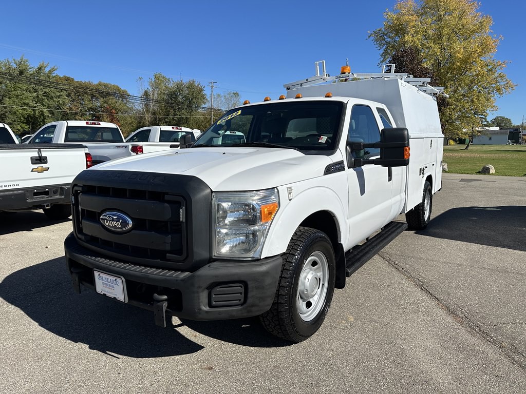 2012 Ford F-350 Image 2