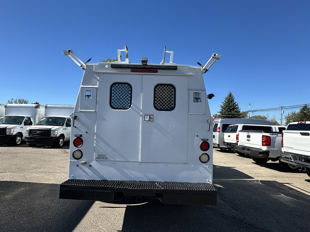 2012 Ford F-350 Image 11