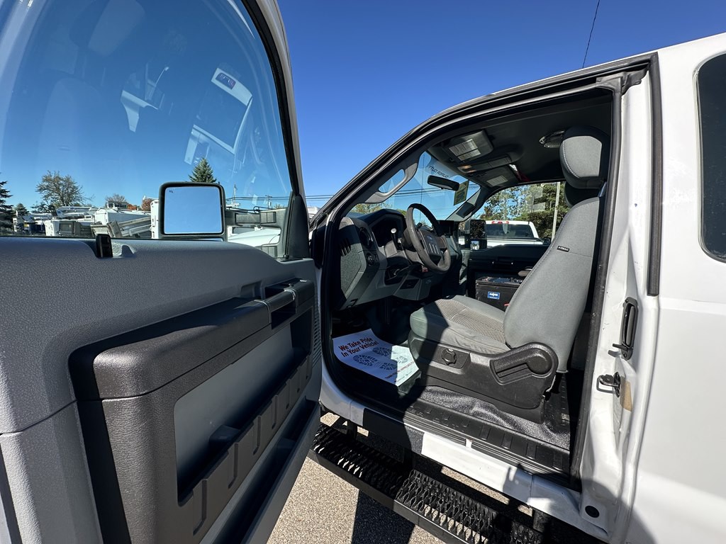 2012 Ford F-350 Image 22