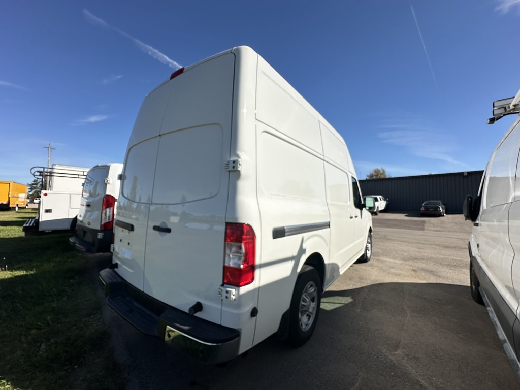 2018 Nissan NV Image 3