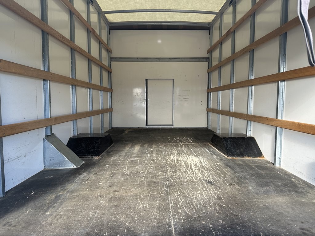 2021 Ford Econoline Image 10