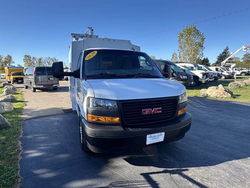 2020 GMC Savana Image 3
