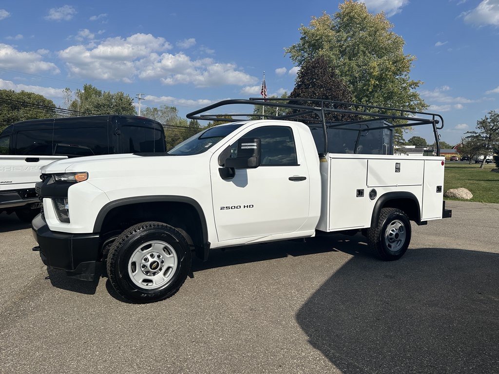 2021 Chevrolet Silverado 1500 Image 1