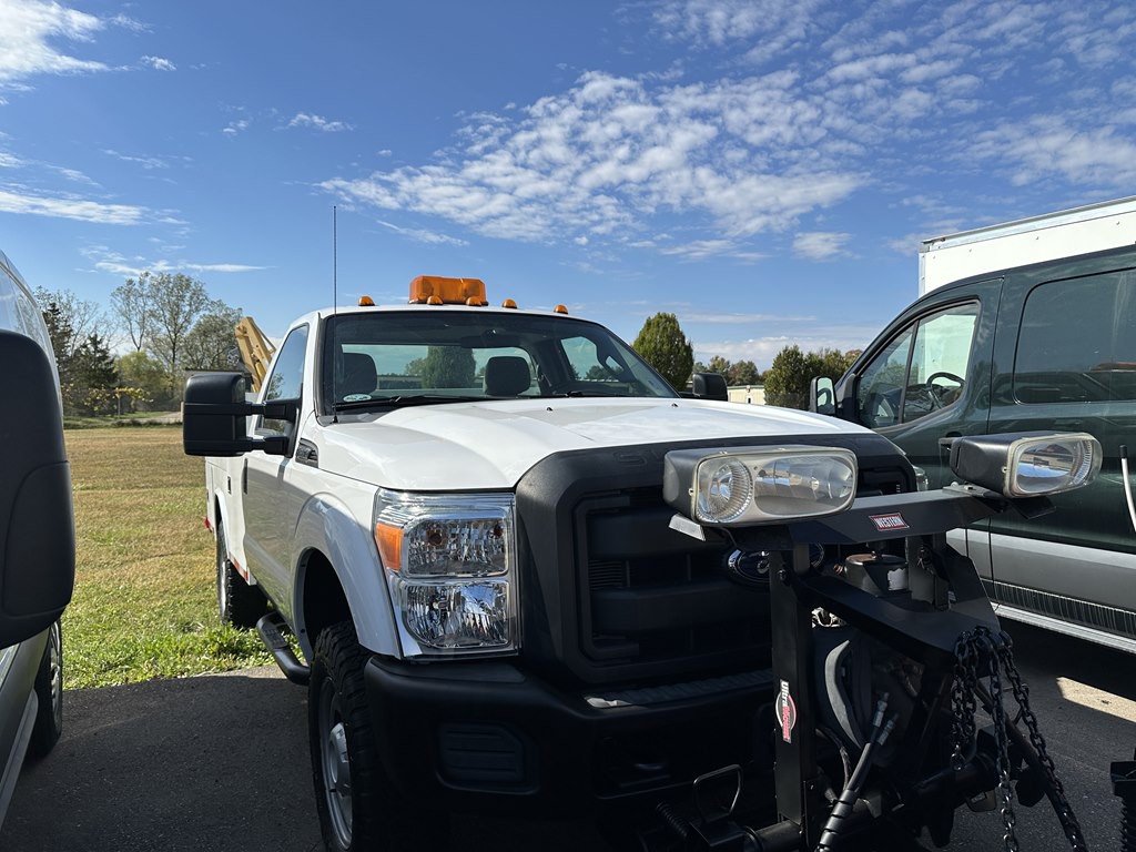 2012 Ford F-350 Image 4