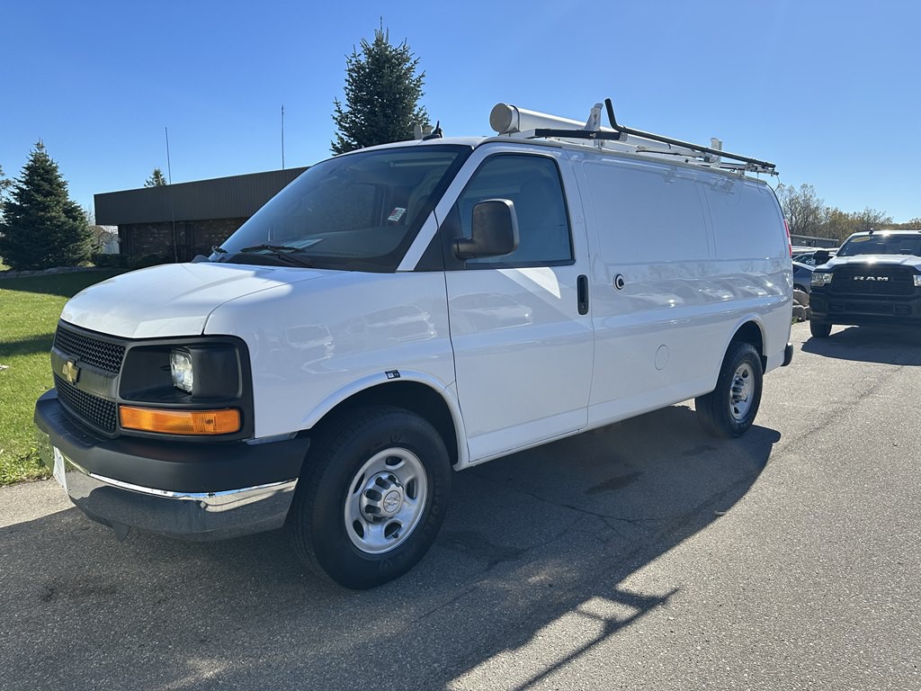 2014 Chevrolet Silverado 2500 Image 1