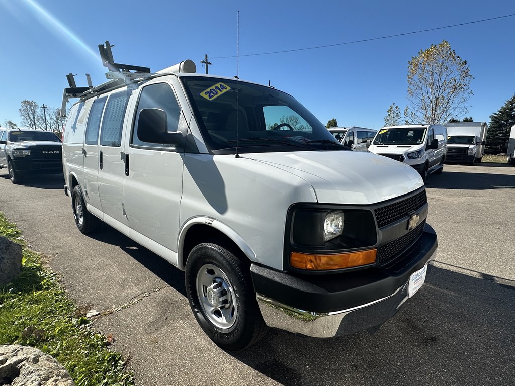 2014 Chevrolet Silverado 2500 Image 3