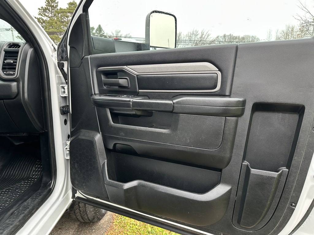 2022 RAM 2500 Image 7