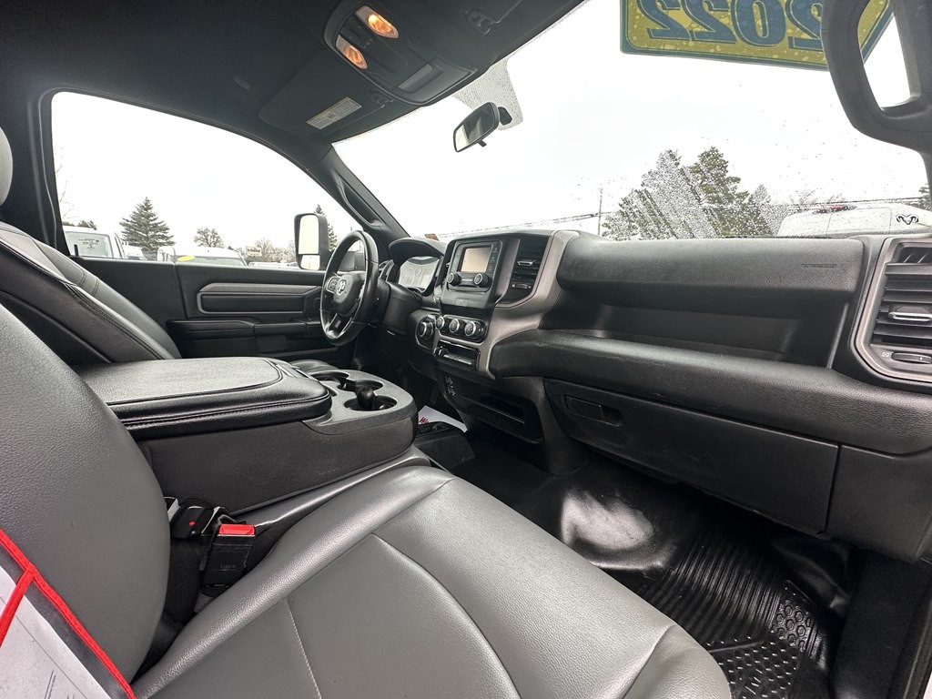 2022 RAM 2500 Image 9