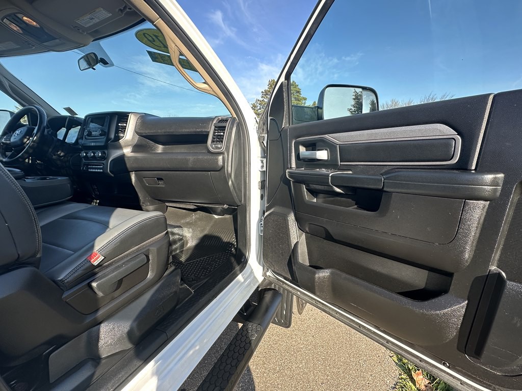 2019 RAM 5500 Image 4