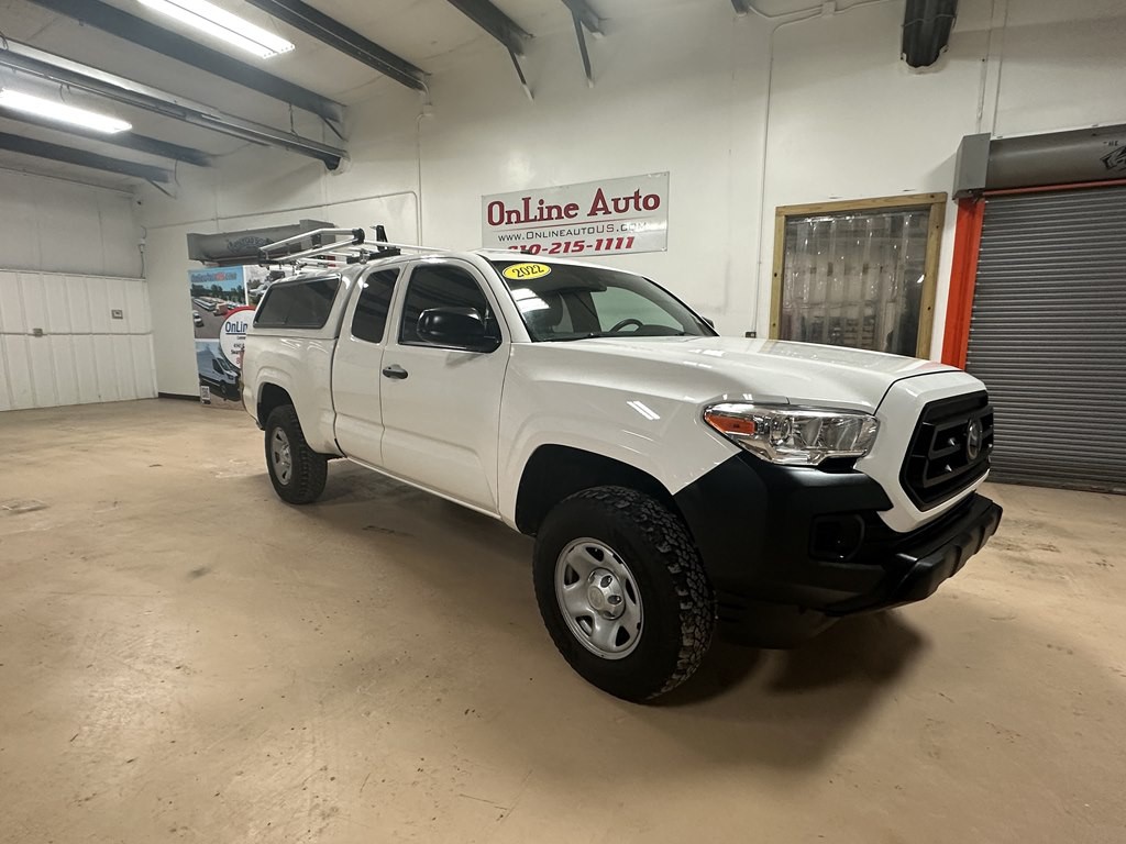 2022 Toyota Tacoma Image 3