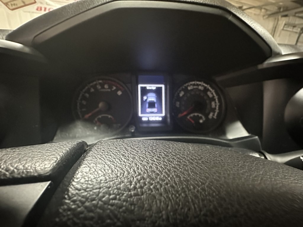 2022 Toyota Tacoma Image 10