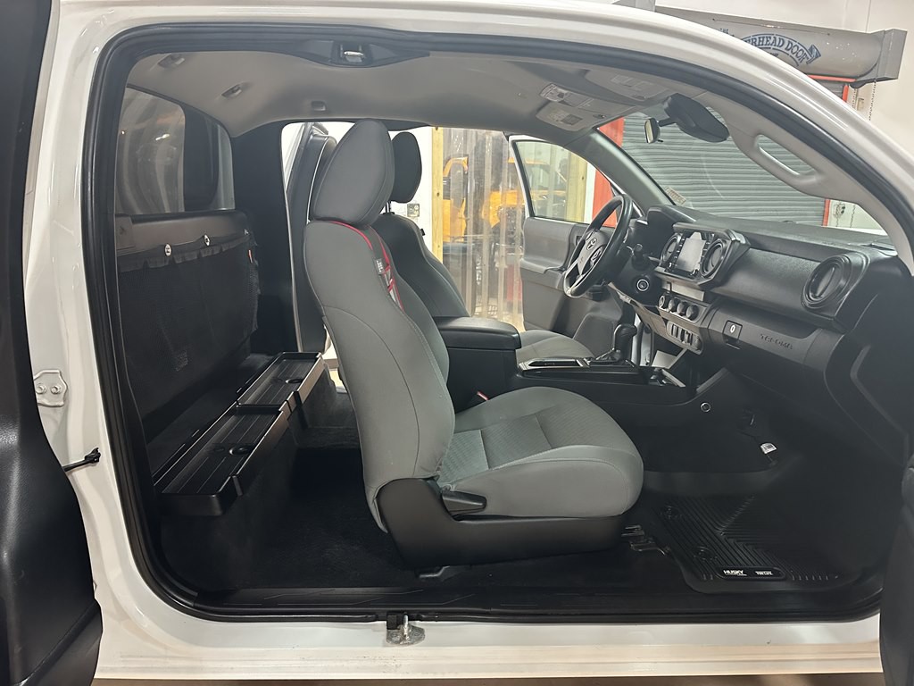 2022 Toyota Tacoma Image 15